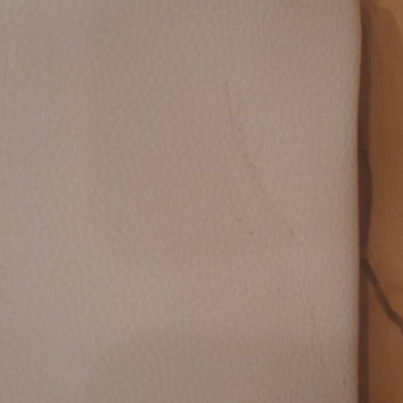 Jones New York signature purse - Picture 3 of 3